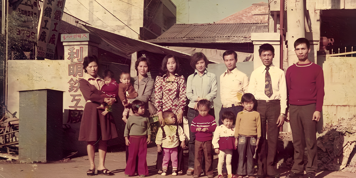 台中県豊原市で創業（コンベヤー・特殊機械の製造開始）